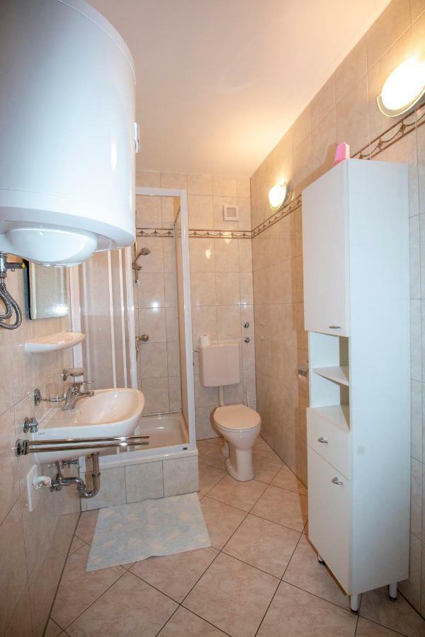 Apartmani Vrljicak Omiš Exterior foto
