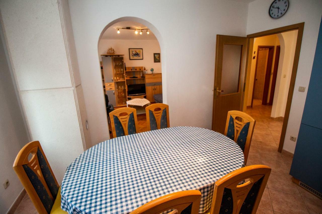 Apartmani Vrljicak Omiš Exterior foto