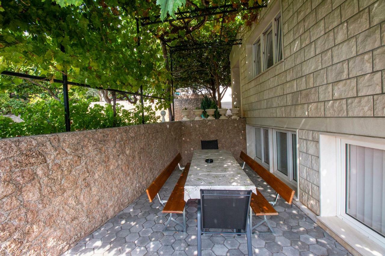 Apartmani Vrljicak Omiš Exterior foto