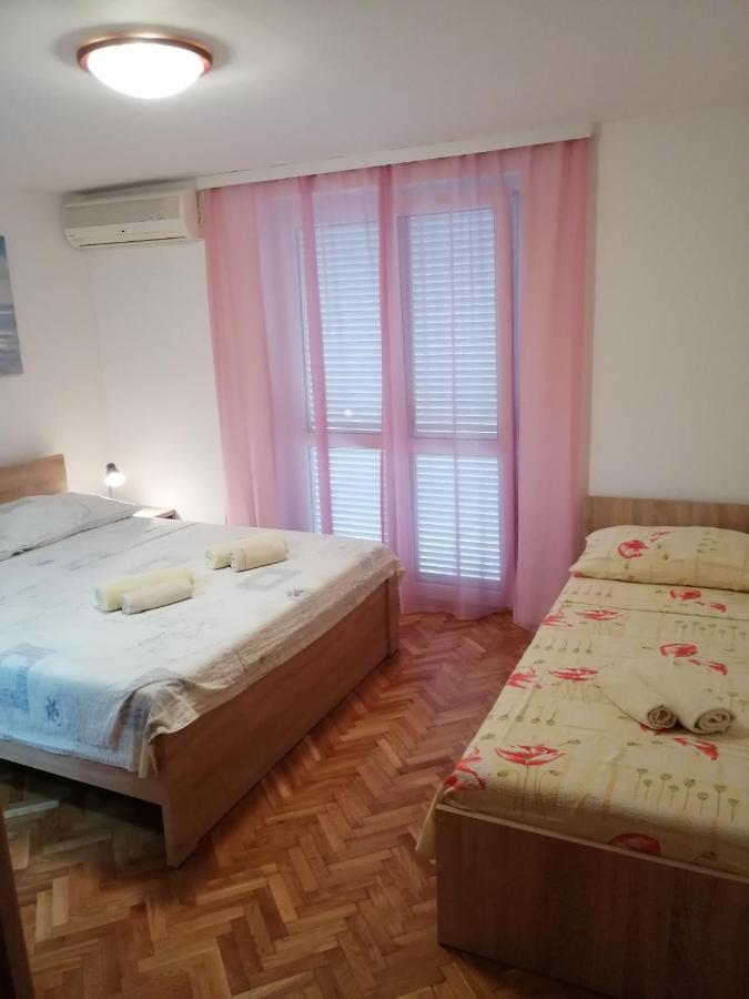 Apartmani Vrljicak Omiš Exterior foto